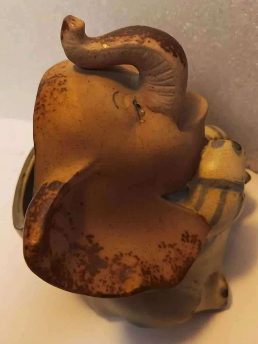 UCTCI vintage Japan anthropomorphic elephant planter / knick knack figurine.